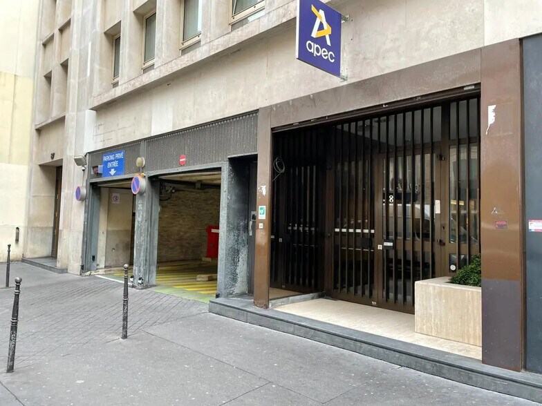 87-89 Rue La Boétie, Paris à louer - Photo du bâtiment - Image 2 de 10