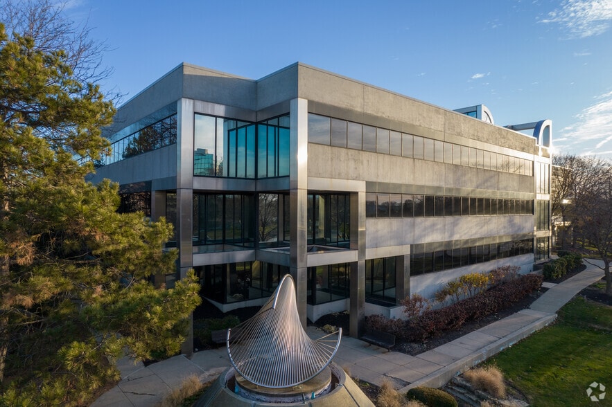 400 Metro Pl N, Dublin, OH for lease - Building Photo - Image 2 of 9