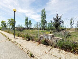 Plus de détails pour Terrain à louer