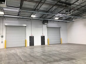 6728 W Sunset Rd, Las Vegas, NV for lease Building Photo- Image 2 of 3