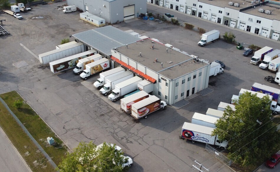 4907 32 St SE, Calgary, AB for sale - Building Photo - Image 1 of 1