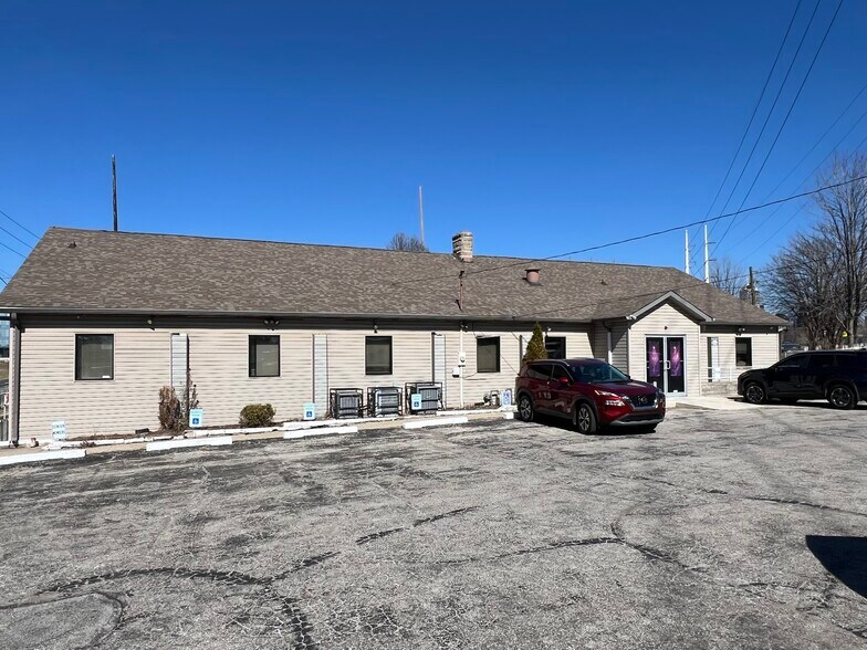 955 Oliver Ave, Indianapolis, IN à vendre - Photo du bâtiment - Image 3 de 10