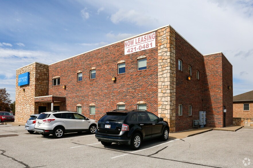 3860 Teays Valley Rd, Hurricane, WV à louer - Photo du bâtiment - Image 2 de 3