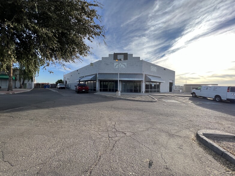 5775 N 51st Ave, Glendale, AZ for sale - Primary Photo - Image 1 of 1