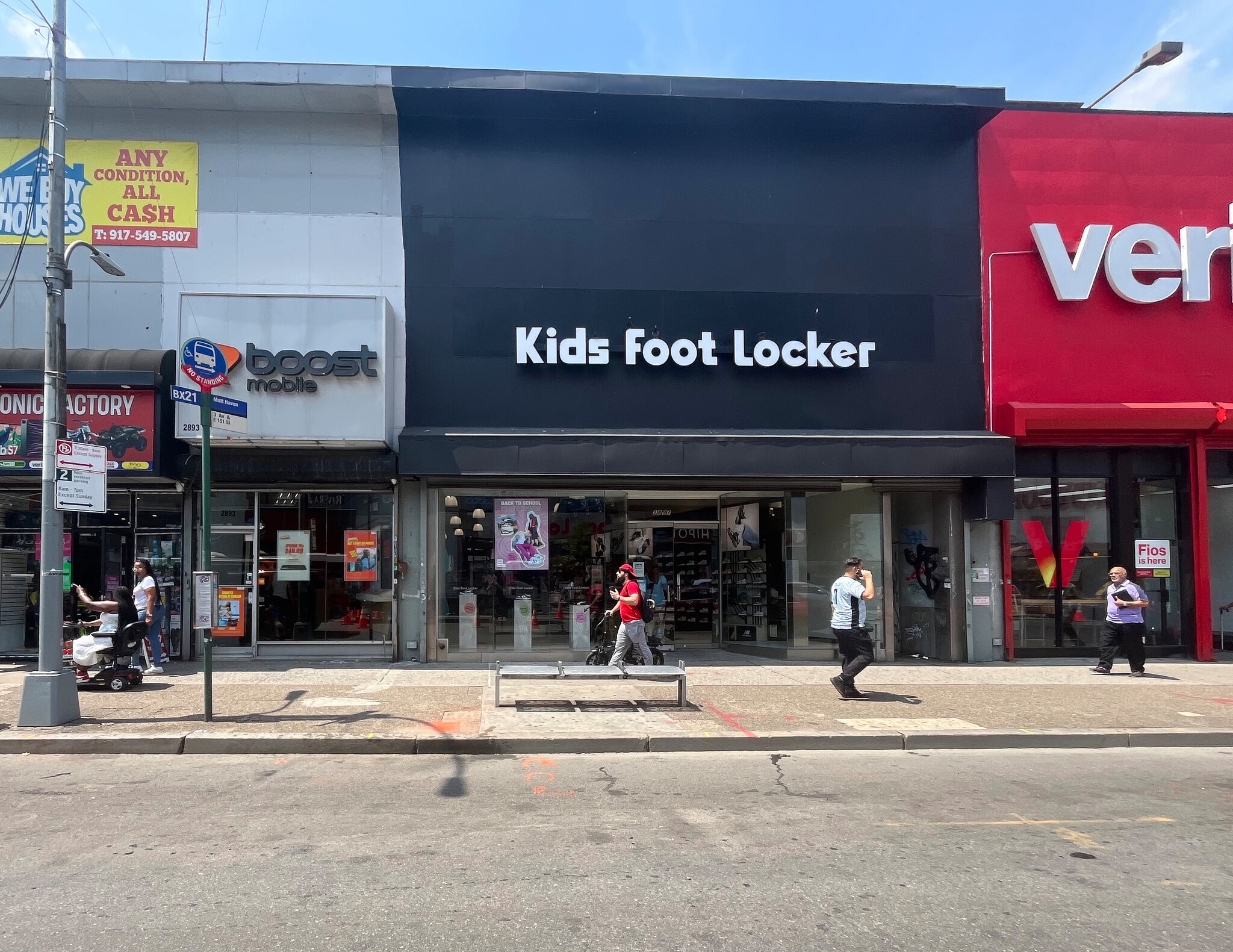 2897 3rd Ave, Bronx, NY à vendre Photo principale- Image 1 de 2