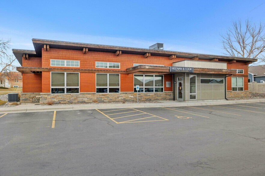1631 Zimmerman Trl, Billings, MT for sale - Building Photo - Image 1 of 26
