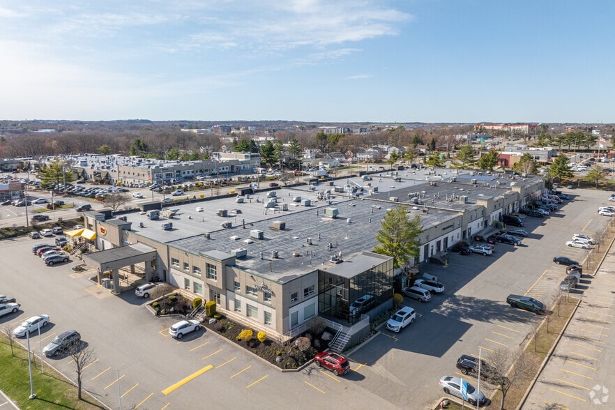 2-36 Cummings Park, Woburn, MA for lease - Building Photo - Image 3 of 4