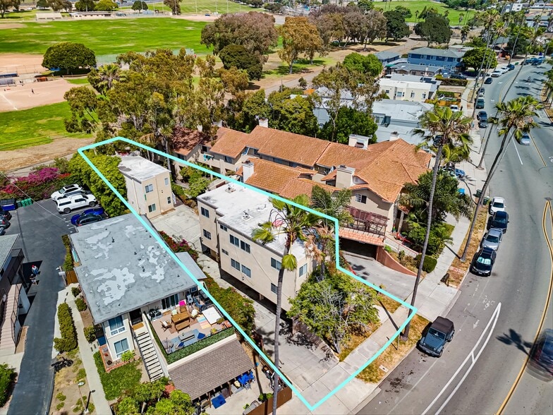4934-4936 W Point Loma Blvd, San Diego, CA à vendre - Photo du bâtiment - Image 2 de 12