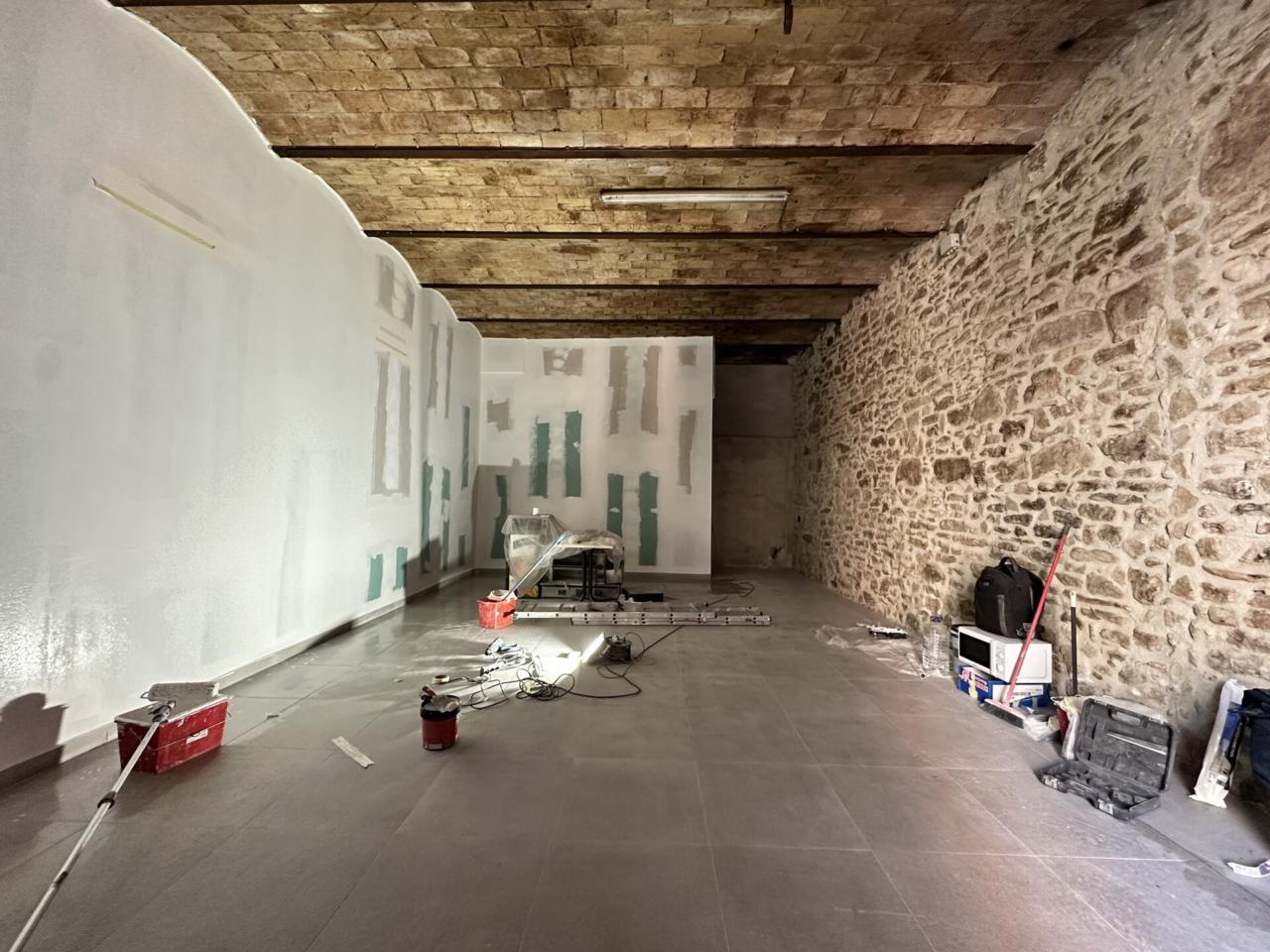 Carrer Vilanova, 3, Súria, Barcelona for lease Interior Photo- Image 1 of 2