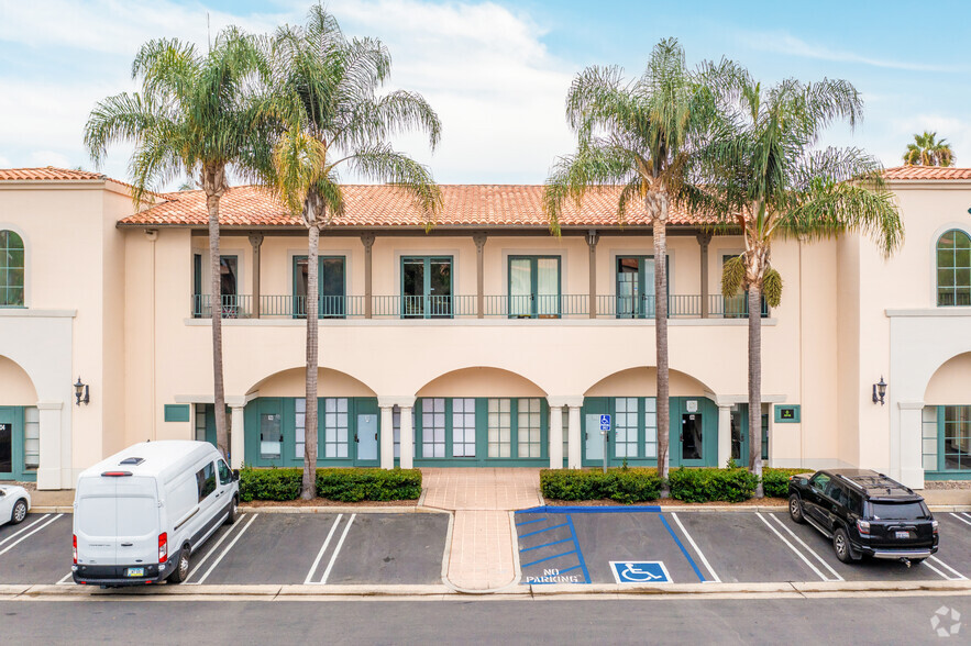 27128 Paseo Espada, San Juan Capistrano, CA à vendre - Photo du bâtiment - Image 3 de 5