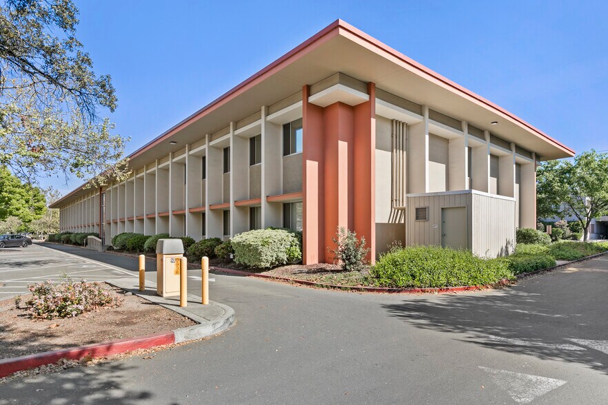 175 N Jackson Ave, San Jose, CA à louer - Photo principale - Image 1 de 4