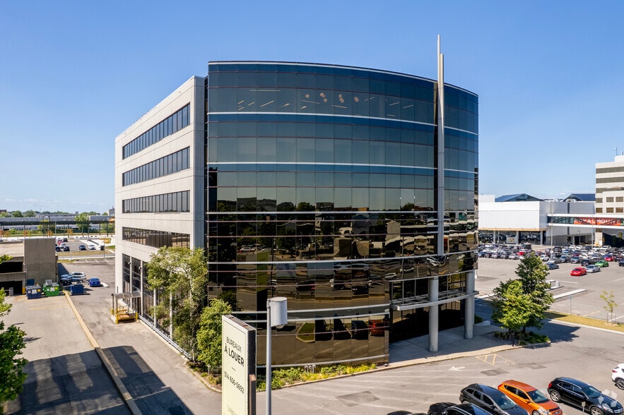 8300 Boul Décarie, Montréal, QC à vendre - Photo principale - Image 1 de 1