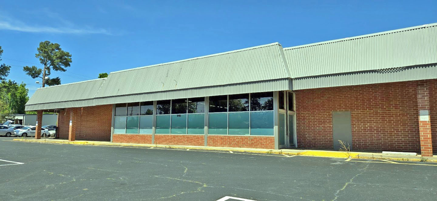 900-916 N Horner Blvd, Sanford, NC à louer Photo principale- Image 1 de 20