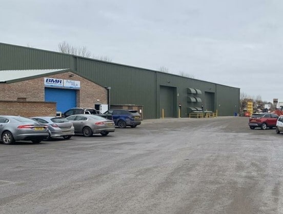 4 Dozens Bank, Spalding for sale - Primary Photo - Image 1 of 1