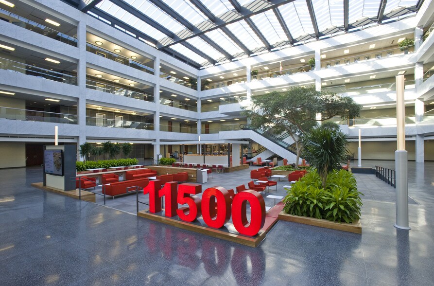 11500 NW Ambassador Dr, Kansas City, MO à louer - Autre - Image 2 de 15