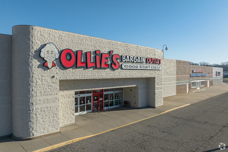 1730-1740 E Sherman Blvd, Muskegon, MI à louer - Photo du bâtiment - Image 1 de 13