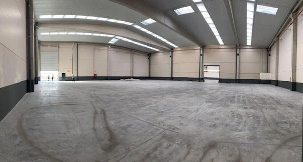 Industrial in Pinto, Madrid for lease - Interior Photo - Image 3 of 5
