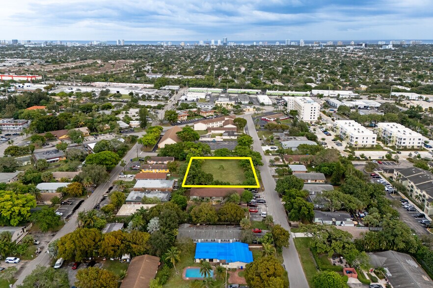 731 SW 10th St, Pompano Beach, FL à vendre - Aérien - Image 2 de 16