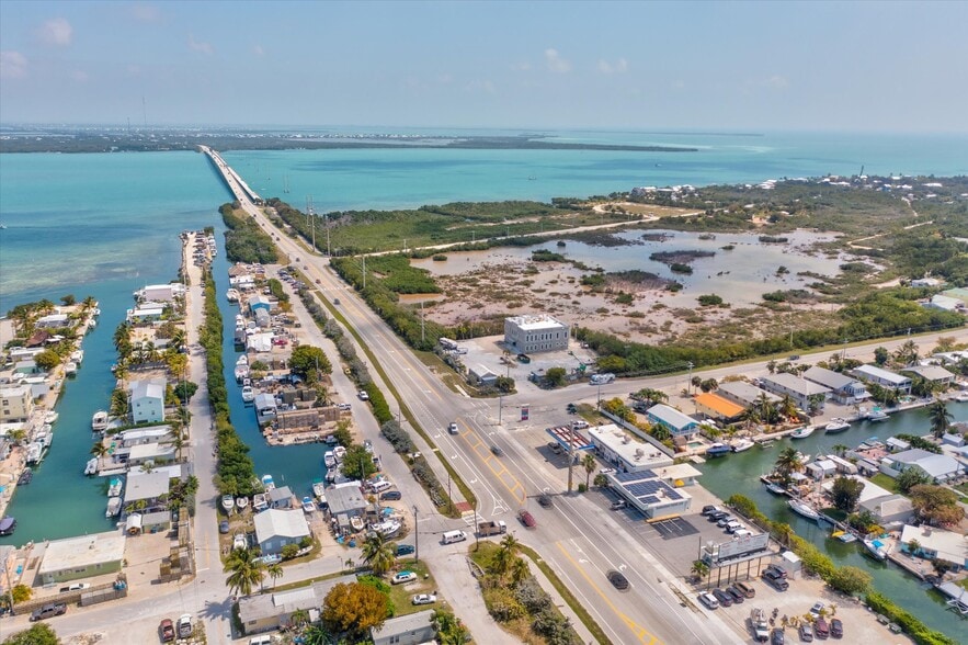 24931 Overseas Hwy, Summerland Key, FL for lease - Building Photo - Image 3 of 20