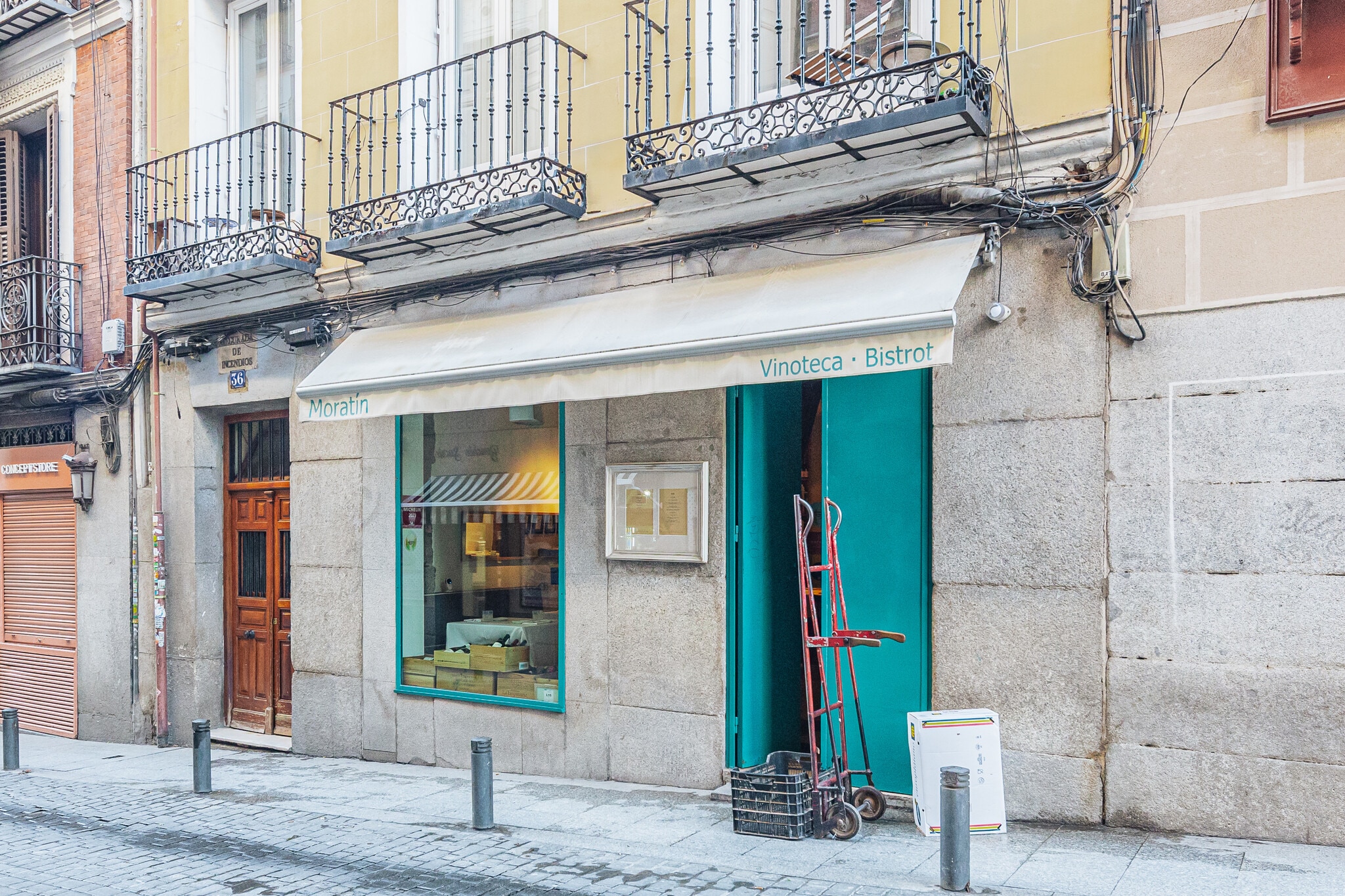 Calle Moratín, 36, Madrid, Madrid for lease Interior Photo- Image 1 of 1