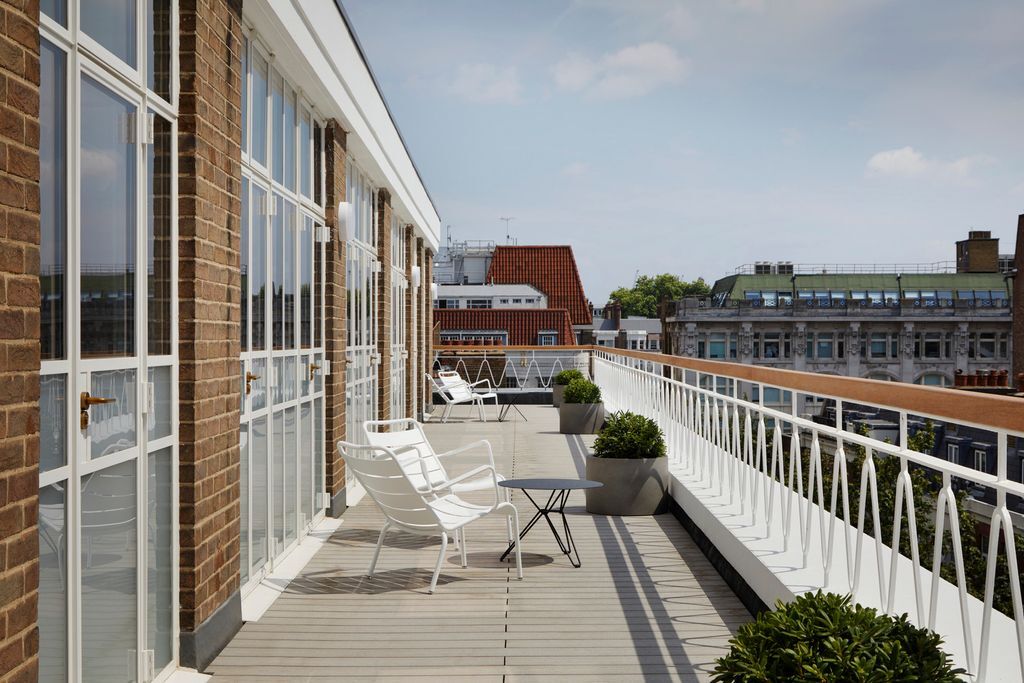 43 Whitfield St, Londres à louer Photo intérieure- Image 1 de 5