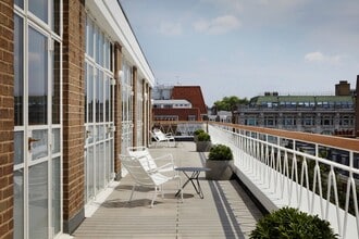 43 Whitfield St, Londres à louer Photo intérieure- Image 1 de 5