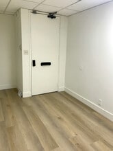 5535-5551 Balboa Blvd, Encino, CA for lease Interior Photo- Image 2 of 6