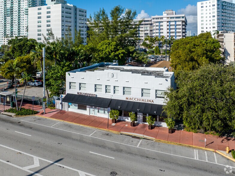 810-820 Alton Rd, Miami Beach, FL à louer - Photo du bâtiment - Image 2 de 4