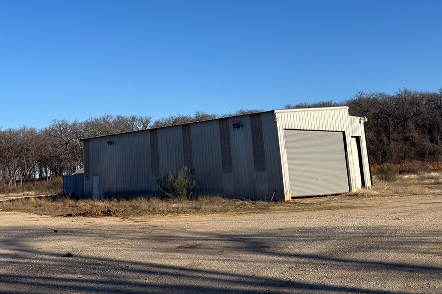 3605 US-67 Hwy, Rainbow, TX à vendre - Photo du bâtiment - Image 3 de 3