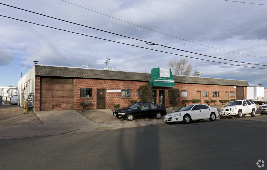3875 Newport St, Denver, CO for lease - Building Photo - Image 3 of 3