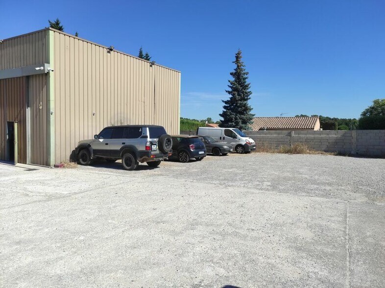 9 Avenue Emile Zola, Les Pennes-Mirabeau for lease - Building Photo - Image 3 of 5