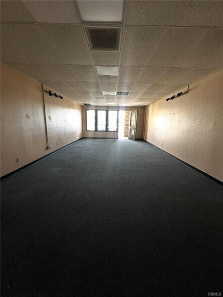 18837-18843 Us Highway 18, Apple Valley, CA for lease - Primary Photo - Image 2 of 3