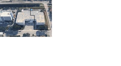8975 NW 26th St, Miami, FL à louer Autre- Image 2 de 3