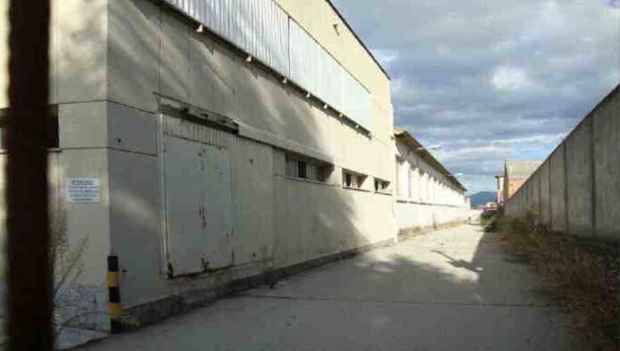 Industriel dans Sant Hipòlit de Voltregà, Barcelona à vendre - Photo du bâtiment - Image 2 de 4