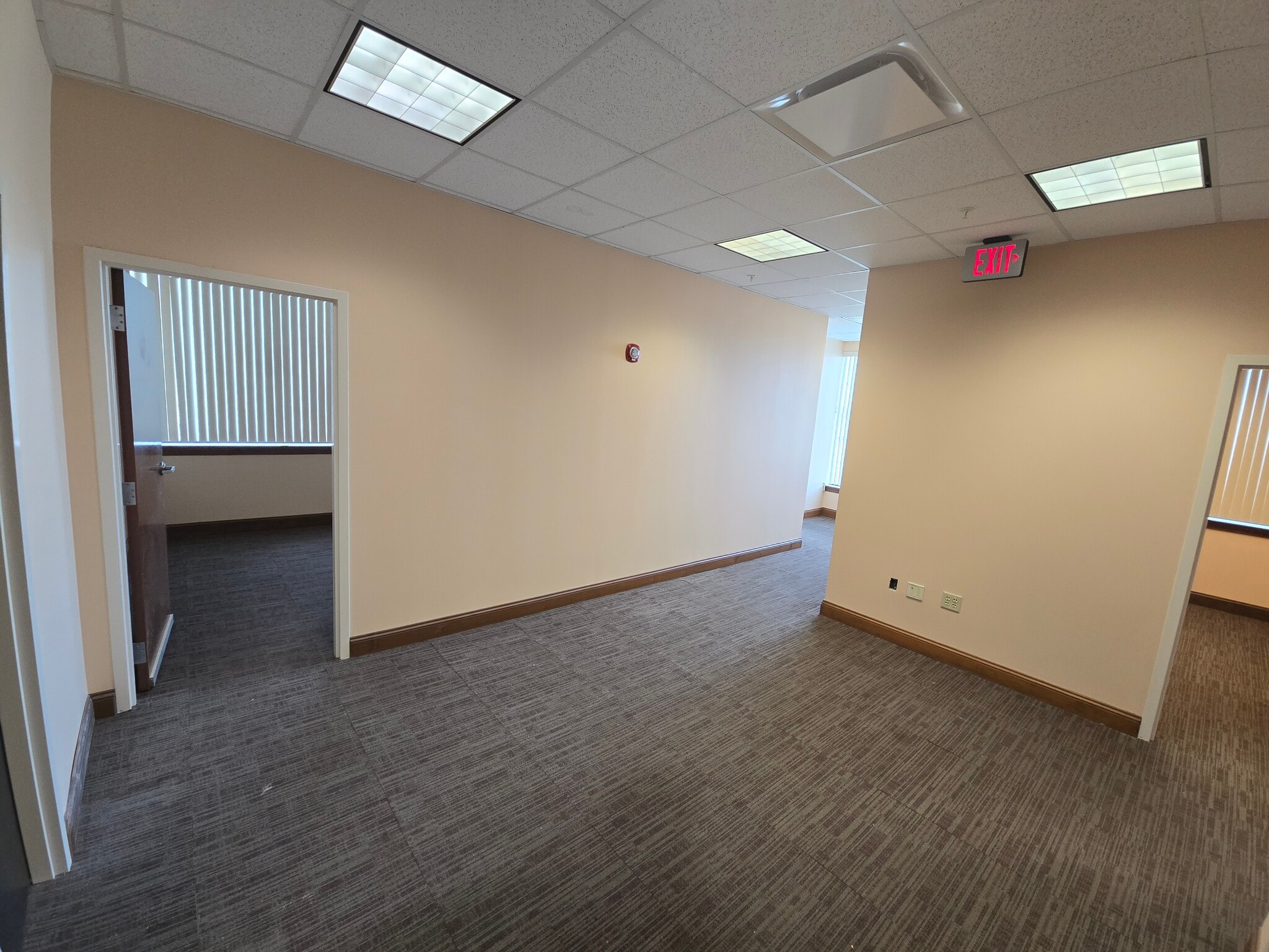 500 W Loockerman St, Dover, DE à louer Photo intérieure- Image 1 de 5