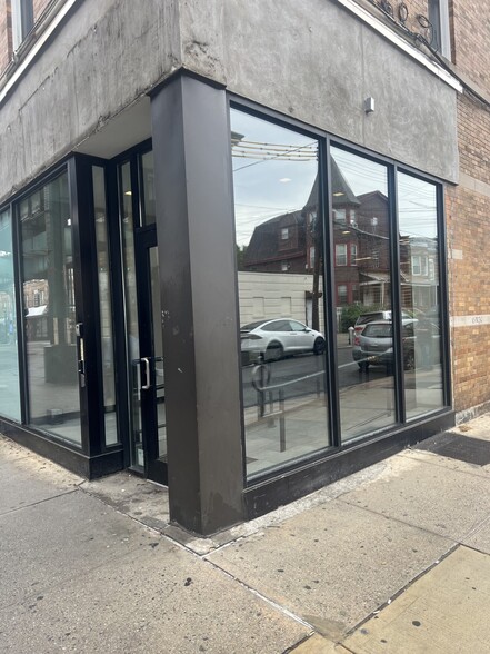 8819 Jamaica Ave, Jamaica, NY for lease - Building Photo - Image 3 of 5