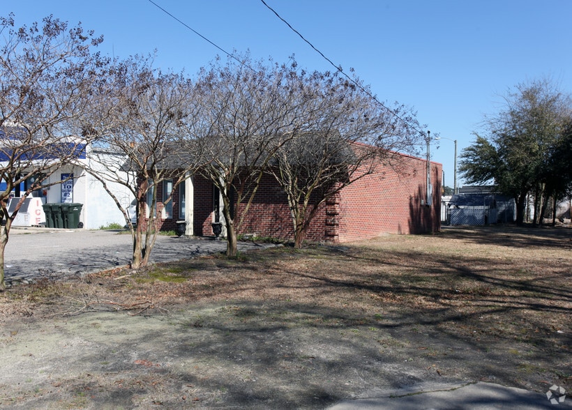 507 S Main St, Mullins, SC à vendre - Photo du bâtiment - Image 2 de 2