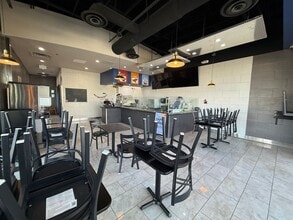 4680 S Maryland Pky, Las Vegas, NV for lease Interior Photo- Image 1 of 19