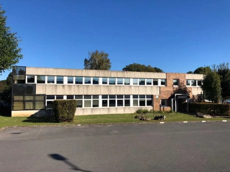 4 Bis Route De Gisy, Bièvres for lease - Building Photo - Image 3 of 3