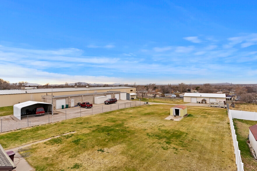 4997 S 2700 W, Roy UT 84067 portefeuille de 1 propriétés à vendre sur LoopNet.ca - Photo du bâtiment - Image 3 de 42