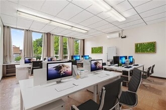 239 Merchant St, Ambridge, PA for lease Interior Photo- Image 1 of 11