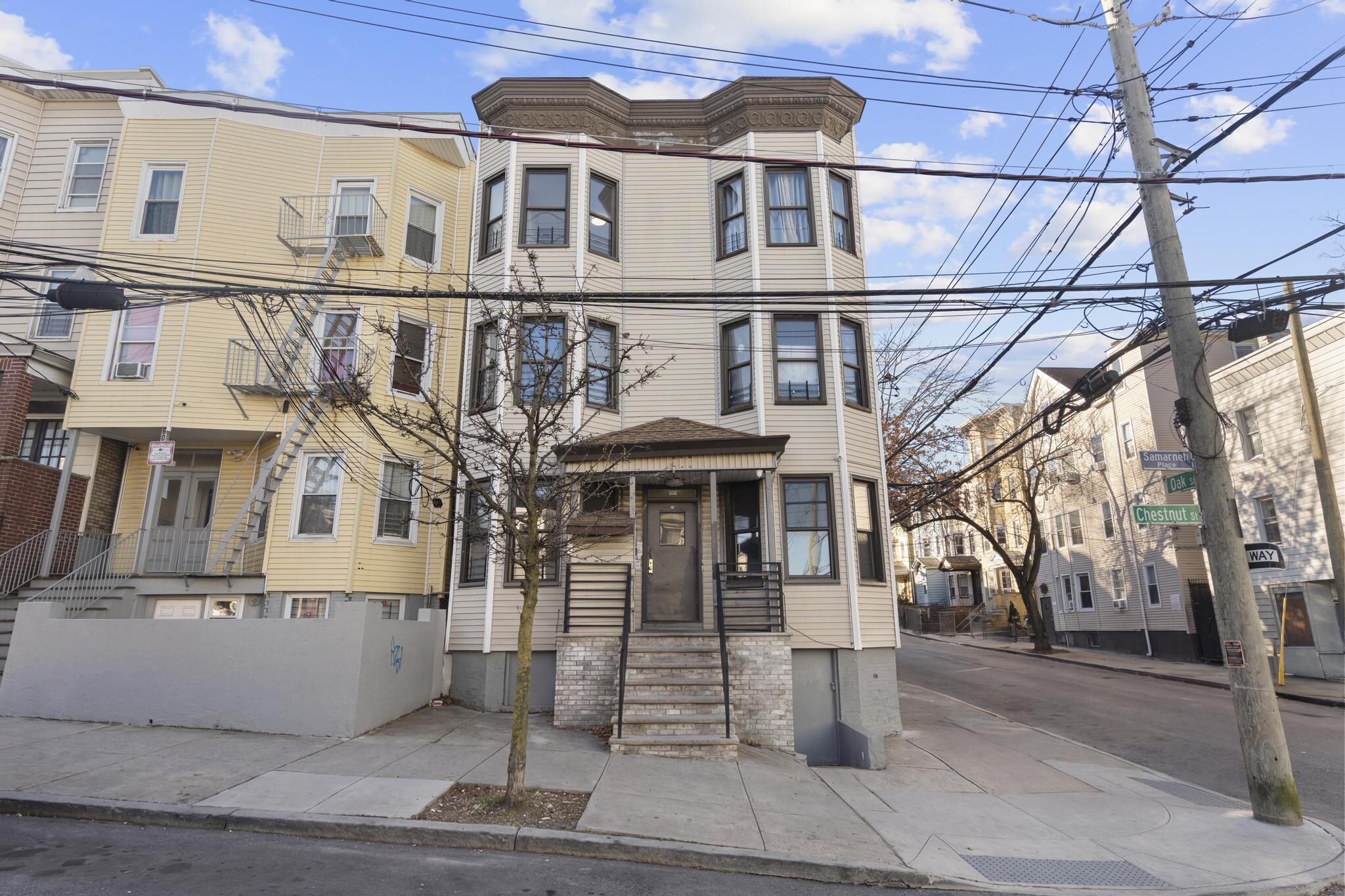 58 Chestnut St, Yonkers, NY for sale Primary Photo- Image 1 of 25