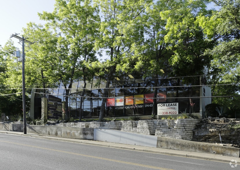 1111 24th St W, Austin, TX for lease - Primary Photo - Image 1 of 6