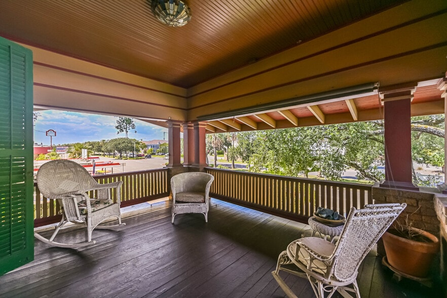 2911 Broadway St, Galveston, TX à vendre - Photo du bâtiment - Image 3 de 39