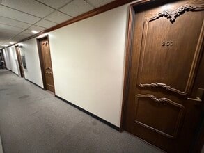 619-623 S Olive St, Los Angeles, CA for lease Interior Photo- Image 2 of 3