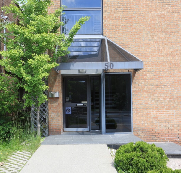 50 Sheppard Ave W, Toronto, ON for lease - Building Photo - Image 3 of 4