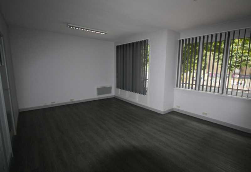 Office in Rouen for lease Interior Photo- Image 1 of 6