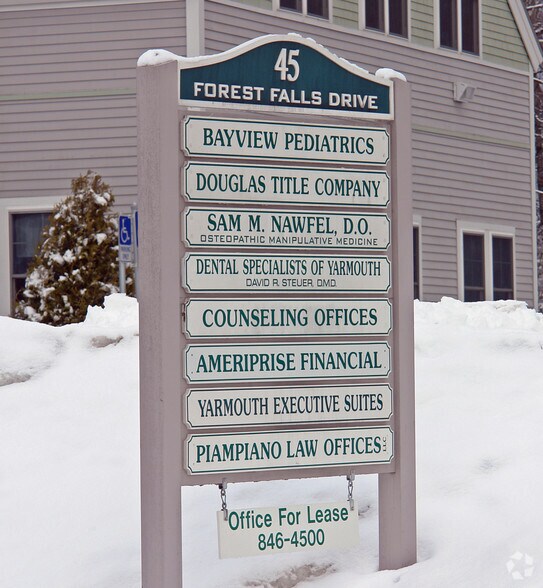 45 Forest Falls Dr, Yarmouth, ME à vendre - Autre - Image 2 de 21