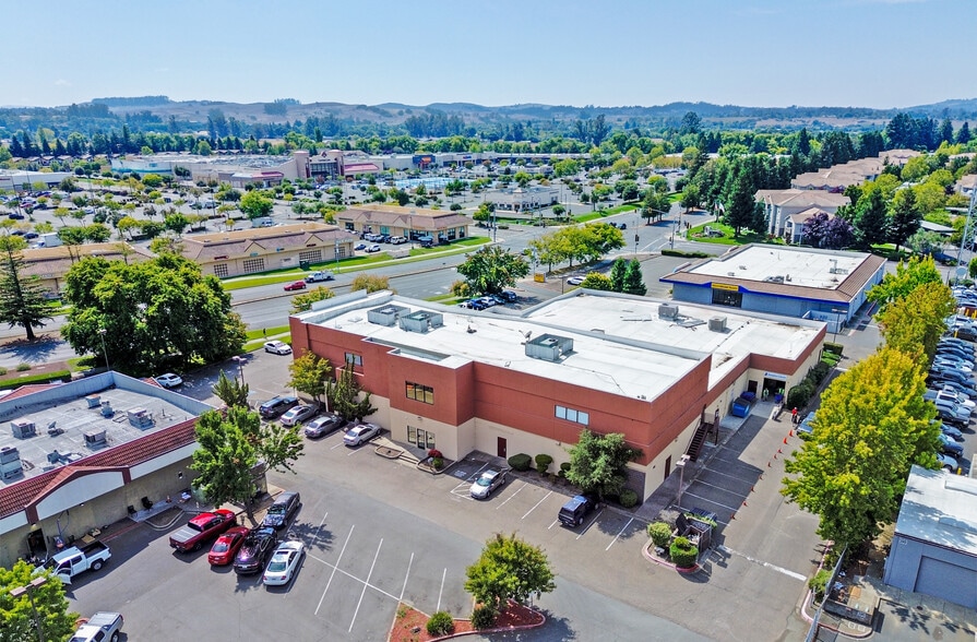 320-480 Rohnert Park Expy, Rohnert Park, CA for lease - Aerial - Image 2 of 2