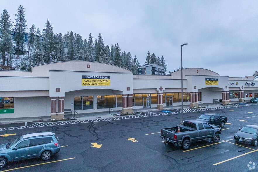 1816-1840 W Francis Ave, Spokane, WA for lease - Primary Photo - Image 1 of 4